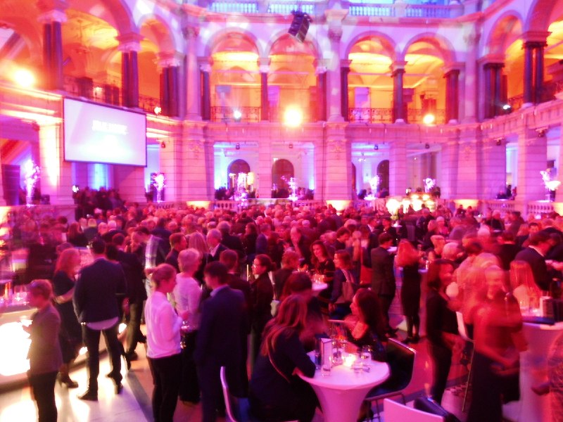 Die ARD lud zur Blue Hour - Party im Rahmen der 65. Berlinale in das Museum für Kommunikation. © NNN