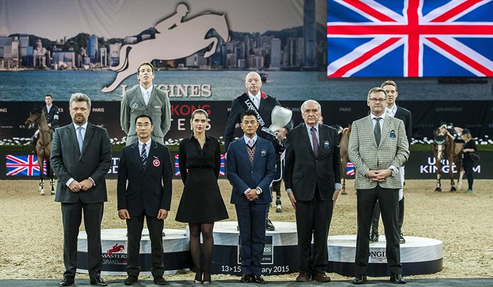 Das Podium des Longines Grand Prix von Hong Kong: Henrik von Eckermann, John Whitaker und Simon Delestre! © LHKM