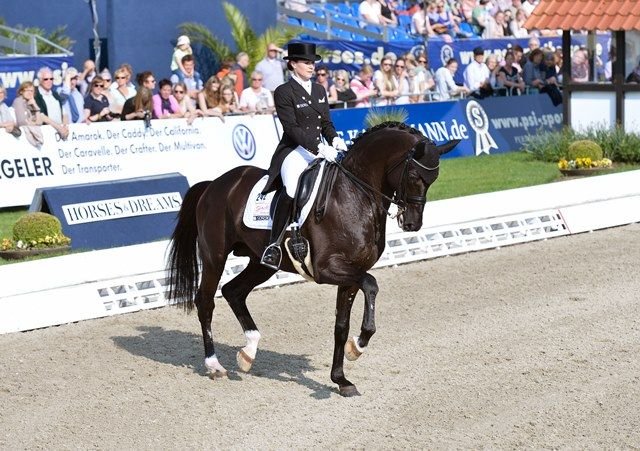 Kristina Sprehe (GER) und Desperados FRH siegten 2014 in der Qualifikation für die Meggle Champions 2015. © Karl-Heinz Frieler