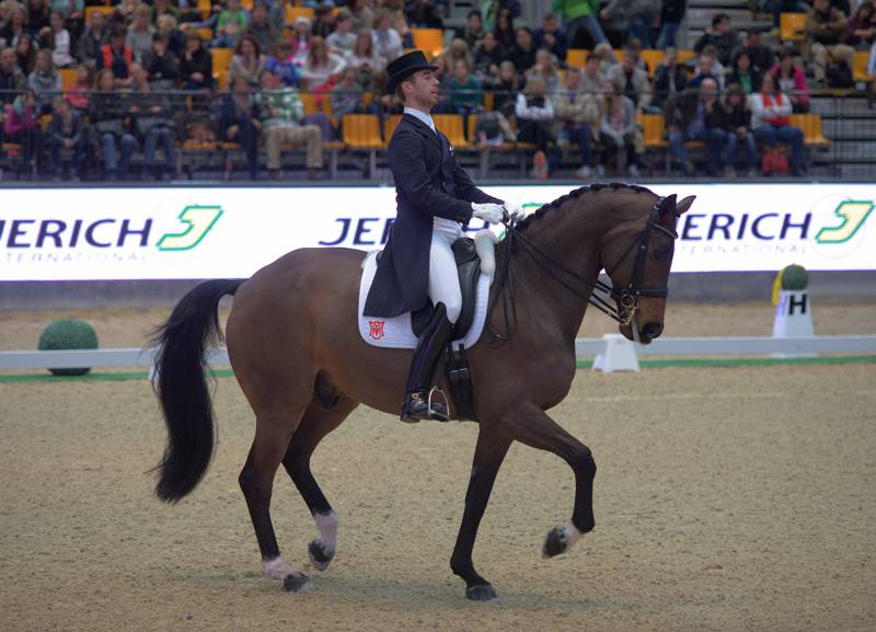 Benjamin Werndl (GER) und der Hit holten in der Jerich Grand Prix Musikkür. © Fotoagentur Dill