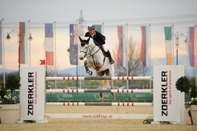 Marian Stangel (SVK) pilotierte Chicco 327 auf Platz drei © Hervé Bonnaud