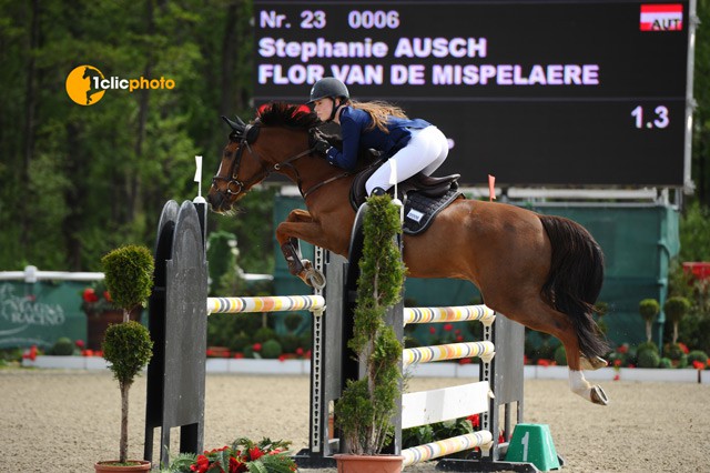 Für Österreich punkteten Stefanie Ausch (S) und Flor Van De Mispelaere auf Platz 10. © Nicole Ciscato