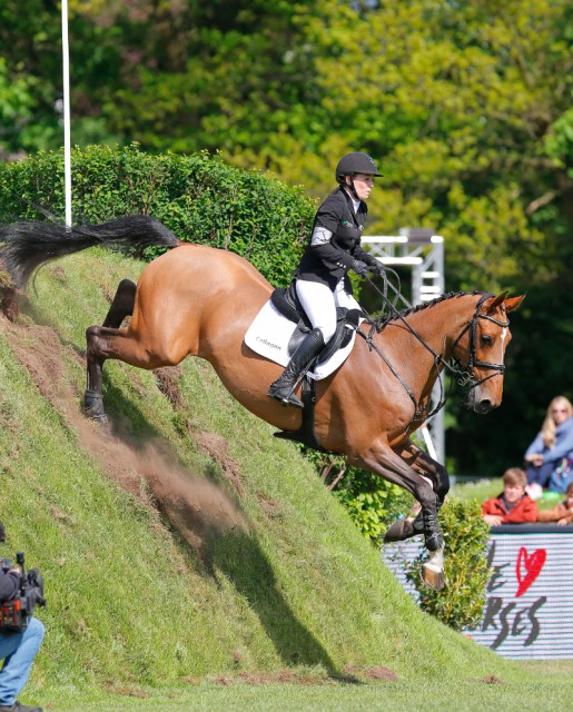 Platz 2 für Janne Meyer und Cellagon Anna in der 2. Qualifikation zum Deutschen Spring-Derby © Stefan Lafrentz