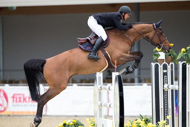 Queen Luca sprang unter James Paterson-Robinson (AUS) auf Rang zwei in der CSI4* Diamond Tour. © Tomas Holcbecher