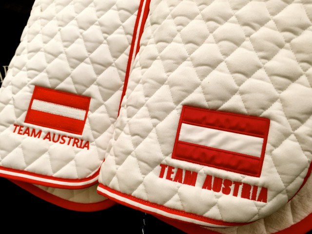 Team Austria in rot-weiß-rot. © www.EQWO.net