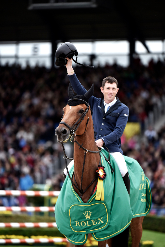 Scott Brash und Hello Sanctos nach ihrem Sieg im Rolex Grand Prix. © Rolex Grand Slam/Kit Houghton