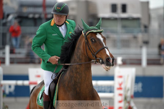 Thomas und seine "Sense" waren beim CSI3* Gorla Minore (ITA) wieder top unterwegs © Archiv - Fotoagentur Dill