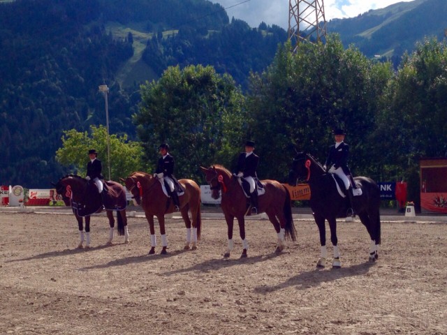 Von links nach rechts: Antonia Oelschlegel (T), Angela Hergeth (T), Beate Maruschtik (GER), Stefanie Haag (GER). © privat