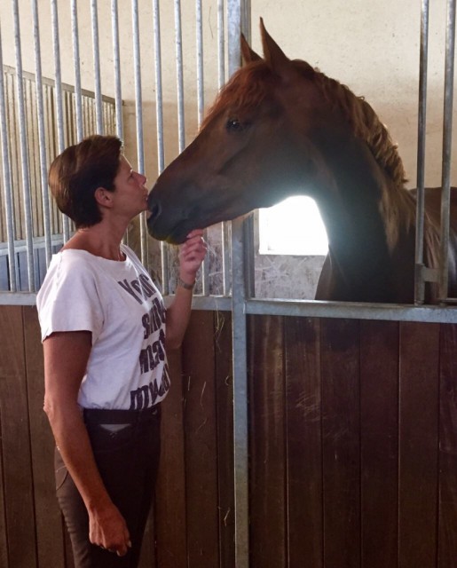 Ulla Salzgeber und Neuzugang 'Fred'. © Ulla Salzgeber Facebook