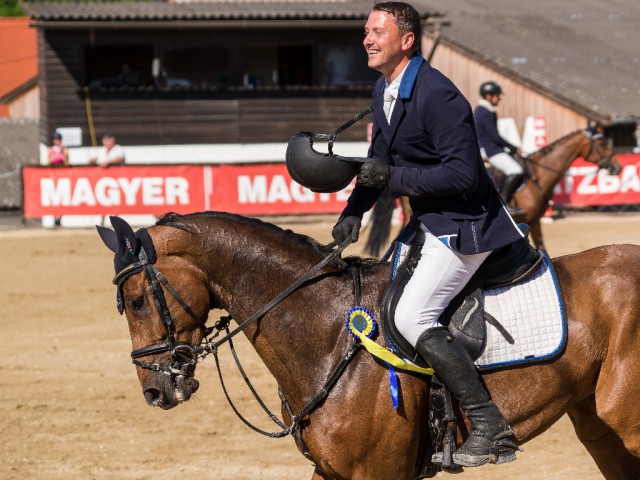 So sehen Sieger aus! Mario Bichler (St) und Don Dickson auf ihrer verdienten Ehrenrunde © Michael Graf