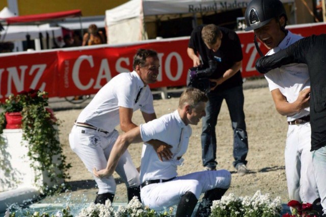 ... und dann musste Max selbst dran glauben! © MK Sporthorses