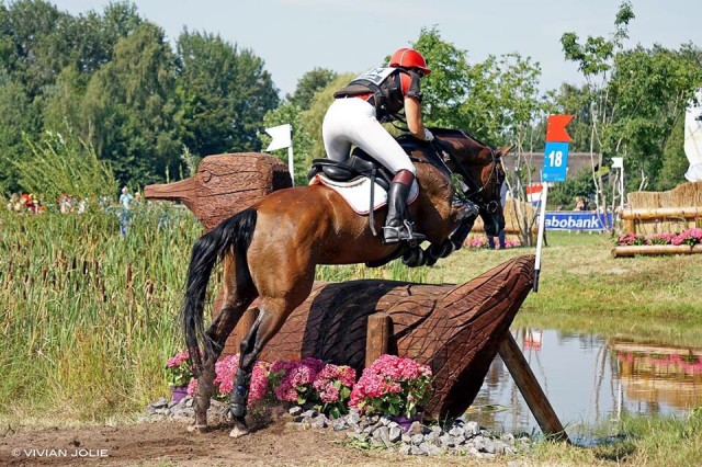 Almut Wawrik (ST) und Cleopatra BF belegten als bestes österreichisches Duo Platz 21. © Vivian Jolie