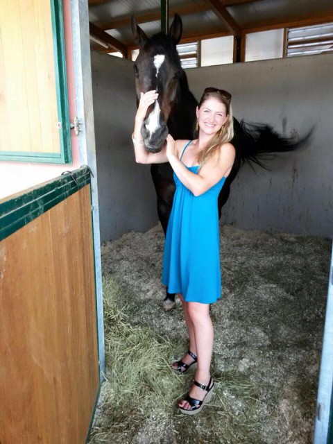 Pia Gabriel und ihr 'Cino' fühlen sich wohl in Nizza. © facebook Pia Gabriel