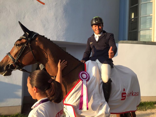 Markus Saurugg hat heute allen Grund zum Strahlen nach seinem SIeg im Sparkassen-Youngsters_Cup in Aachen. © facebook Wolfgang Pirker