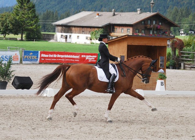 Antonia Oelschlegel und Cadeu du Ciel siegten sowohl in der Meisterschaft als auch im Cup! © Maria Elbl/Strasserwirt