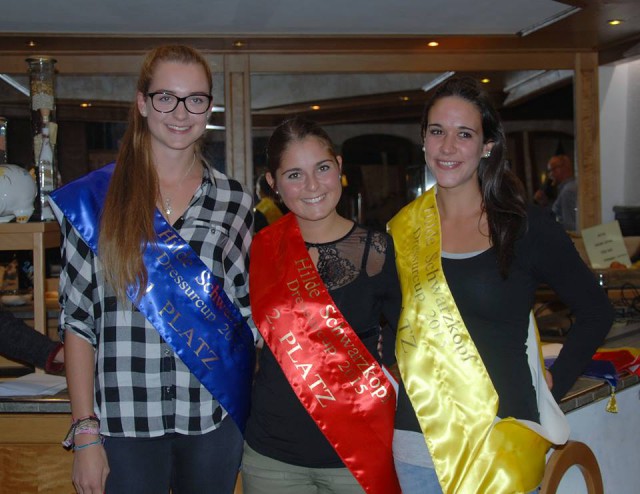 Sandrine Urbanowicz, Stefanie Achammer und Julia Nindl holten die Podestplätze im Hilde Schwarzkopf M Cup. © Maria Elbl/Strasserwirt