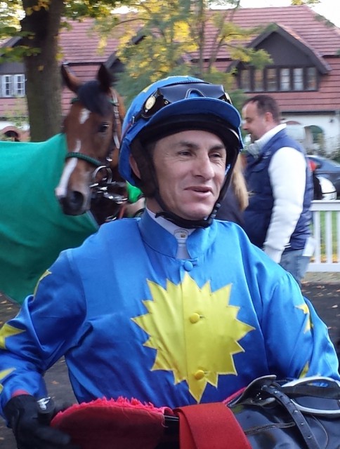 Jockey Francisco F. Da Silva. © Nadja N. Naumann