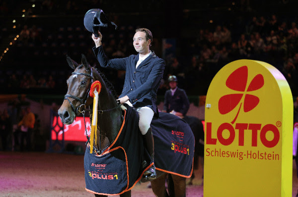 Lars Bak Andersen und die Nekton-Tochter Nora triumphierten 2014 im Finalspringen von Lotto 3plus1. © Stefan Lafrentz