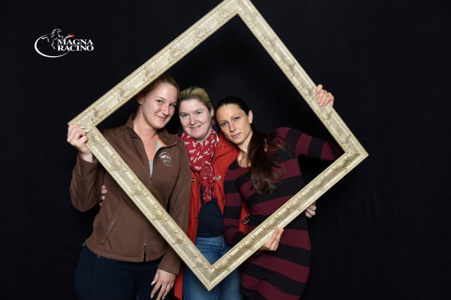 Die Fotoecke von horsesportsphoto.eu sorgte für zusätzlichen Spaß und bleibende Erinnungen. © horsesportsphoto.eu