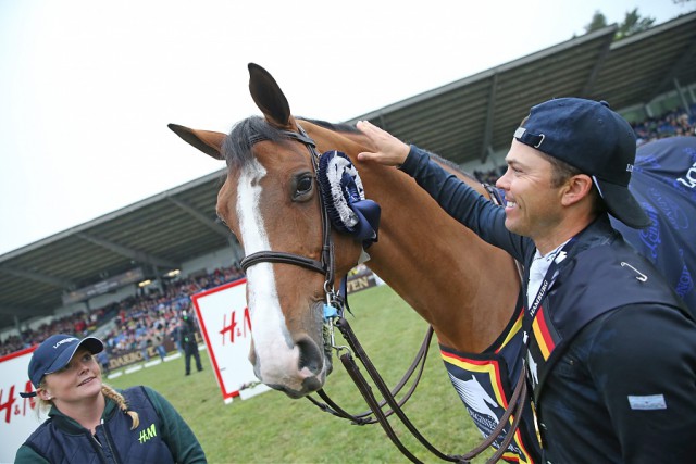 Kent und Voyeur bei der Siegerehrung in Hamburg © Stefano Grasso/LGCT