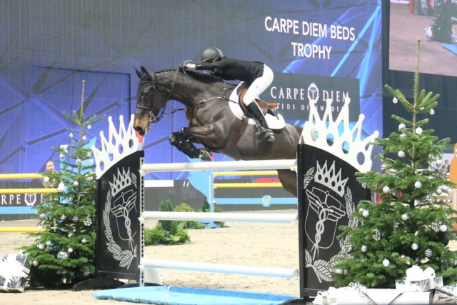 Angelie von Essen sorgte im Sattel von West Falica für heimischen Jubel im Hauptspringen vom Freitag. © Sweden Horse Show
