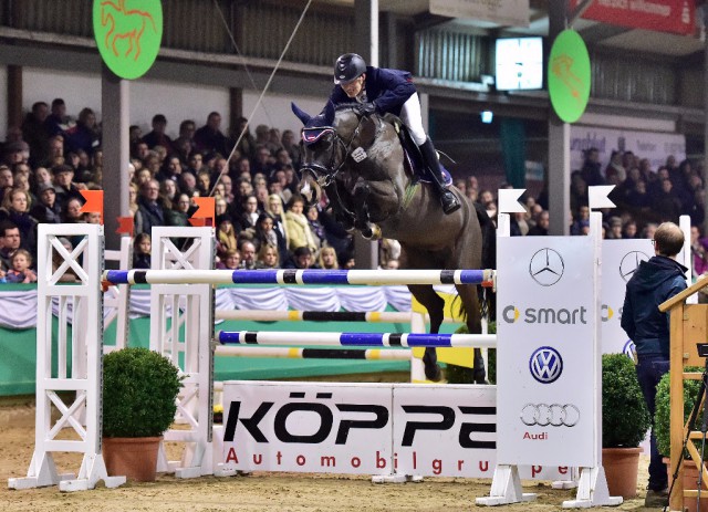 Reichlich Konkurrenz für den Titelverteidiger in Gahlen, Hendrik Dowe und Con Touch - beide Haßmann-Brüder und Michael Jung sind beim ersten Hallenreitturnier 2016 dabei. © Mark Große-Feldhaus