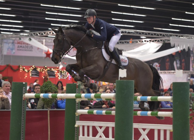 Österreichs Nummer eins Max Kühner (T) sicherte sich mit Cornet Kalua den zweiten Platz im CSI2* Championat von Salzburg. © Fotoagentur Dill