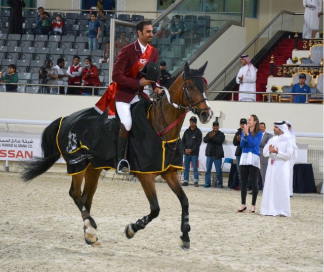 Strahlende Sieger: Shk. Al Bin Khalid Al Thani und Anyway II konnten das 1,55 m hohe Springen für sich entscheiden. © Quatar Equestrian Federation