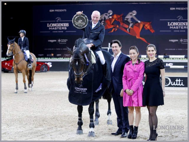 John Whitaker (GBR) and Argento during the price giving © Tiffany Van Halle for EEM