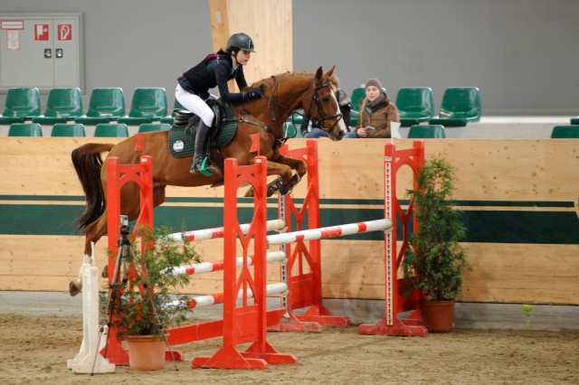 Natalie Frank und Goldie Pleasure Vt Asschaut auf dem Weg zum Sieg. © horsesportsphoto.eu 