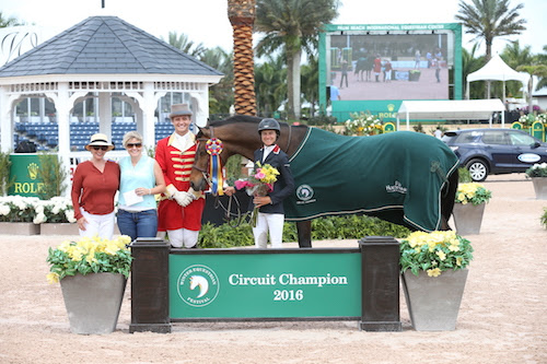 Laura Chapot, pictured here in her Illustrated Properties 1.40m Jumper Circuit Champion presentation, was the WEF Overall Jumper Rider, sponsored by Osphos. © Sportfot