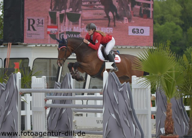 Ein echtes Dreamteam sind Lisa Maria Räuber (AUT/S) und Cuyano die heute den Sieg im Junioren Grand Prix powered by R34 holten. © Fotoagentur Dill