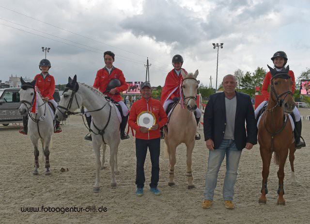 Die Schweizer Mannschaft wurde im FEI Pony Nations Cup powered by Alpenspan Dritter. © Fotoagentur Dill