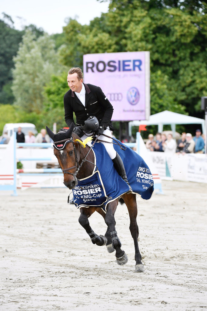 Jorg Naeve Kam Mit Den Richtigen Pferden Nach Sommerstorf Equestrian Worldwide Pferdesport Weltweit Eqwo Net