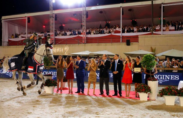 Siegerehrung mit Emanuele Gaudiano und Caspar 222. © StefanoGrasso/LGCT