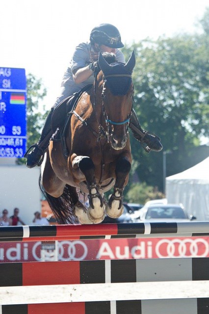 Maximilian Lill und der Clerus-Sohn Capuccino siegten im Großen Preis der AUDI AG. © Christina Schweiger