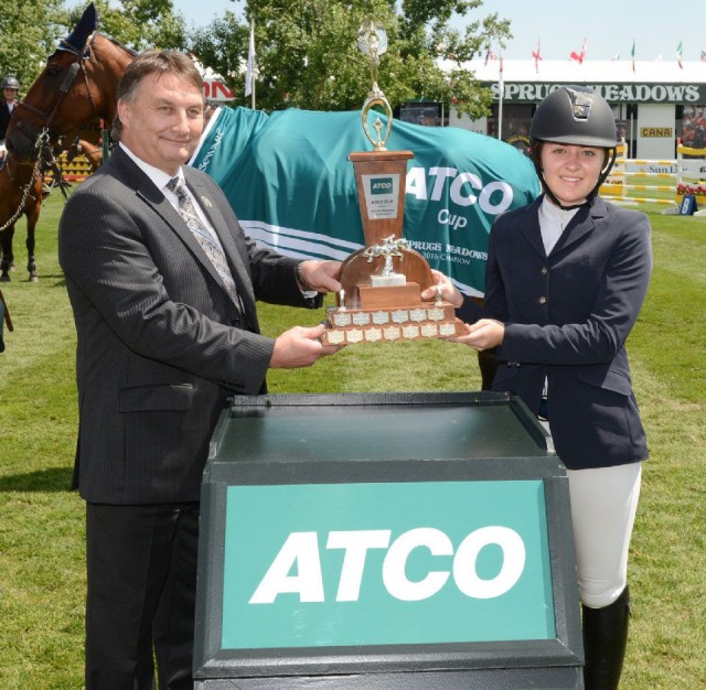 Meredith Darst in her winning presentation with Bob Piro, Sr. VP & General Manager Generations, ATCO Electric (Global Business Unit). © Spruce Meadows Media Services