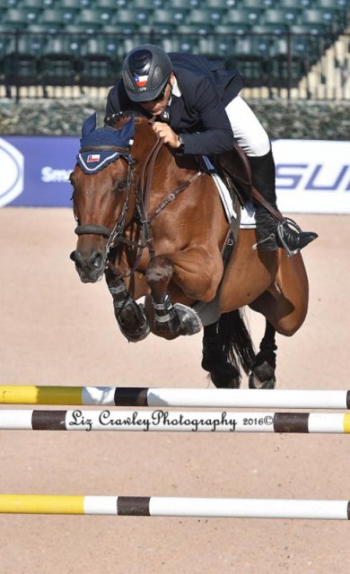 Samuel Parot and Couscous Van Orti. © Liz Crawley Photography