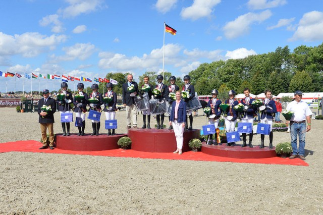 The winning teams in eventing. Gold goes to Germany, silver to Great Britain, Bronze to France. © Ridehesten.com