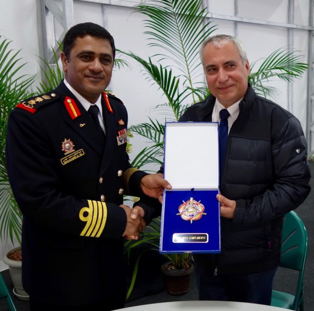 L-R, CISM President, Colonel AbdulHakeem AlShino (BRN) and FEI President Ingmar de Vos at the signing of the memorandum of Understanding, at the Olympic Equestrian Centre in Deodoro, Rio de Janiero © FEI / Martin Angerbauer