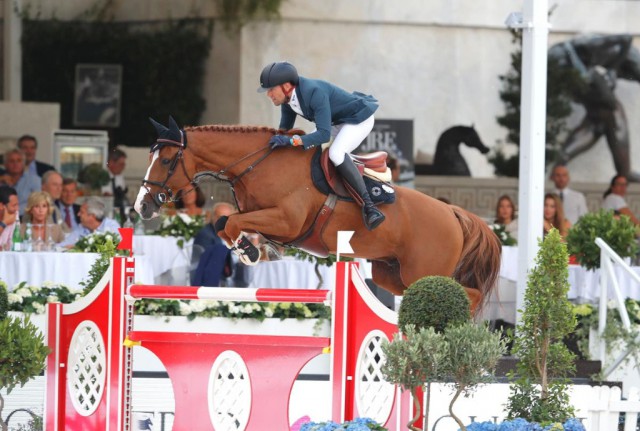 Simon Delestre aboard Chesall Zimequest. © Stefano Grasso