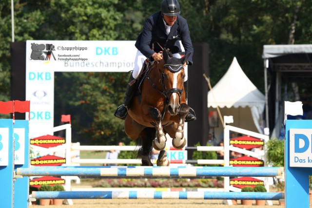 Joachim Heyer ritt Caracas zu Rang drei in der 2. Qualifikation der Fünfjährigen. © Facebook Happy Hippo