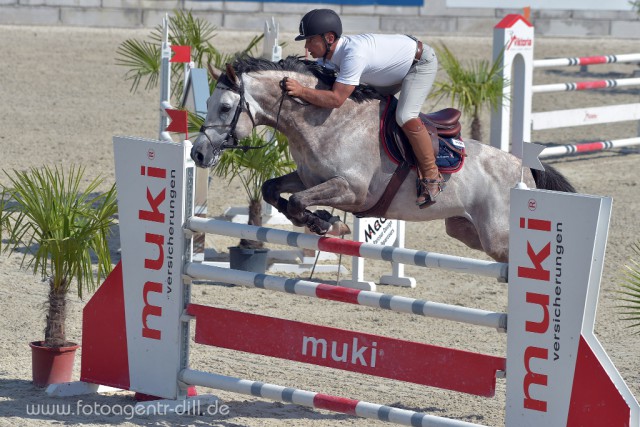 Jürgen Krackow (S) und Boulharouz sicherten sich im LM Springen Rang zwei. © Fotoagentur Dill