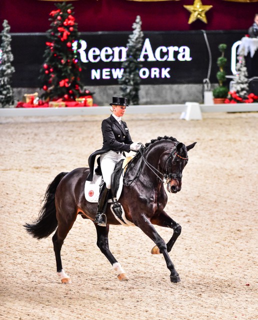 Die deutsche Amazone Jessica von Bredow-Werndl avancierte im FEI World Cup™ Dressage zum Publikumsliebling. © im|press|ions – Daniel Kaiser