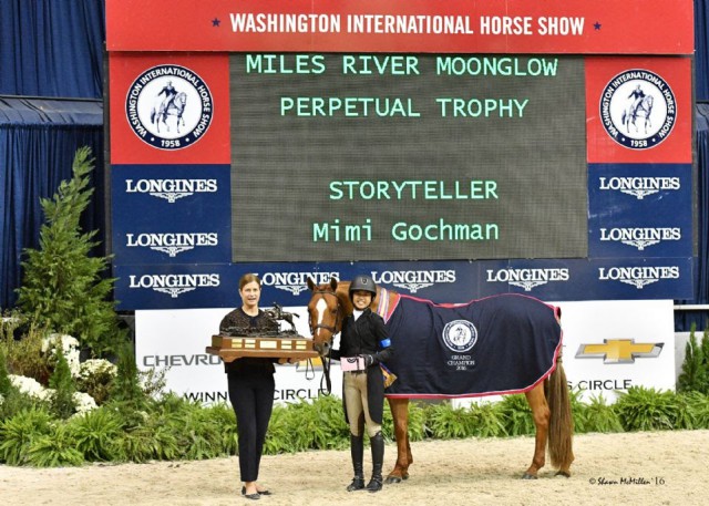 Storyteller and Mimi Gochman in their presentation for Grand Champion Pony Hunter with WIHS Executive Director Bridget Love Meehan. © Shawn McMillen Photography