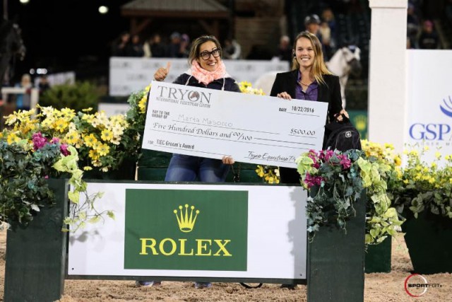 Marta Masocco accepts the Groom's Initiative Award alongside Charly Miller of TIEC. © Sportfot