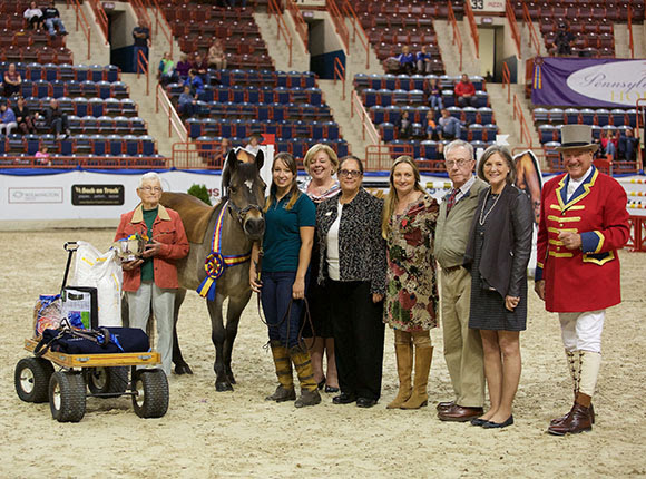 Anne Wagner, Clyde, Teresa Doherty, Susie Webb, Barbara Wertheimer, Rebecca Kinsley, Jack Wagner, Lynn Coakley, and John E. Franzreb III.