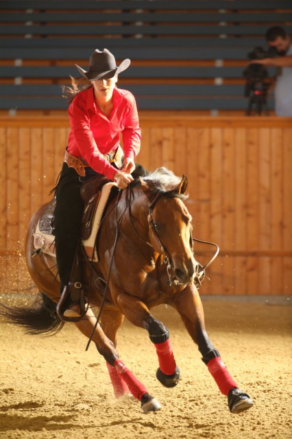 Anna Lisec führt die FEI Reining Rangliste bei den Young Riders an. © Andrea Bonaga