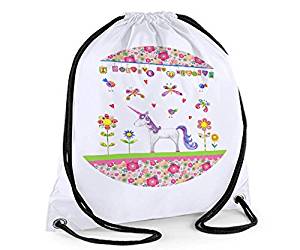 Und die Schimmsachen gehören natürlich in die Einhorntasche, die man sogar personalisieren lassen kann. © Amazon