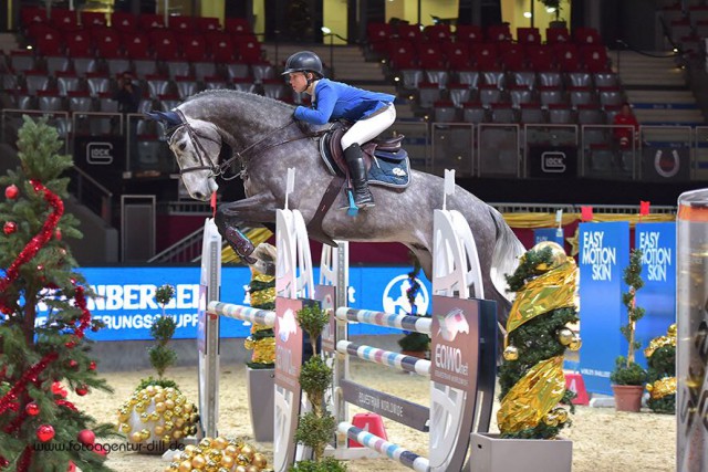 Ann-Kathrin und Vancouver zeigten sich von ihrer besten Seite bei der Mevisto Amadeus Horse Indoors 2016 und blieben drei Mal fehlerfrei über 1,40 m. © www.fotoagentur-dill.de